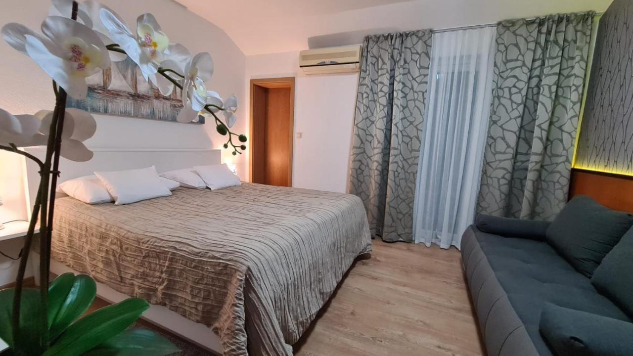 Sobe/rooms Riva 3* Zadar